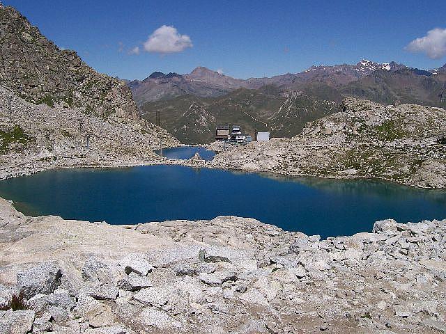 img03