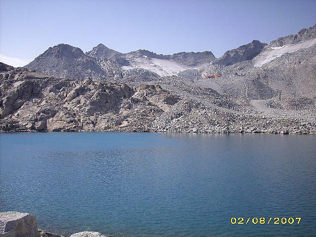 img09