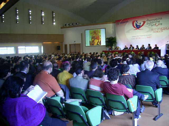 Lunedì 30 aprile | 03