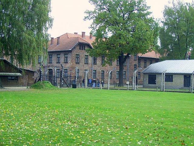 img09