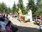img09